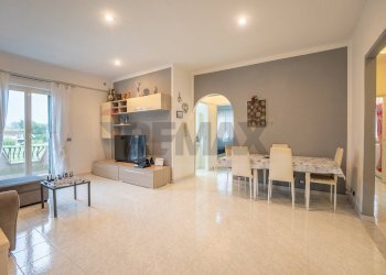 Sala da pranzo - Apartment Via Colle Selce, Roma - photo 19