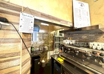 Cantina - Attività Commerciale Viale Di Tor Marancia, Roma - foto 7