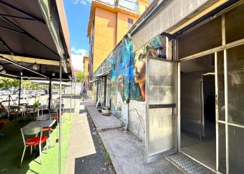 Edificio all\'aperto - Attività Commerciale Viale Di Tor Marancia, Roma - foto 10