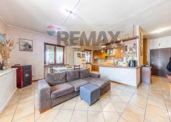 Soggiorno - Three-room apartment Via Fanzolo, Roma - photo 4
