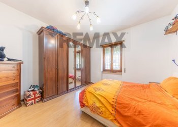Camera / camera da letto - Three-room apartment Via Fanzolo, Roma - photo 14