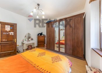 Camera / camera da letto - Three-room apartment Via Fanzolo, Roma - photo 17