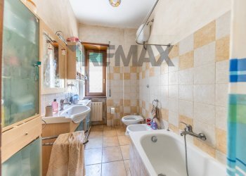 Bagno - Three-room apartment Via Fanzolo, Roma - photo 28