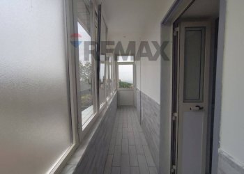 Hall / corridoio - Appartamento Via Nuova Detta Palmentiello
 
130, Napoli - foto 14