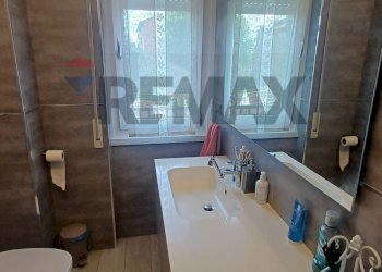 Bagno - Two-room apartment Cernusco sul Naviglio - photo 14