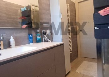 Bagno - Two-room apartment Cernusco sul Naviglio - photo 15