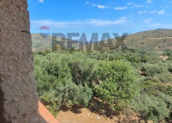 Vista delle montagne - Villa contrada traversa  KM 11300 SP16
 
snc, Ventimiglia di Sicilia - photo 24