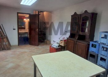 Soggiorno - Villa contrada traversa  KM 11300 SP16
 
snc, Ventimiglia di Sicilia - photo 43