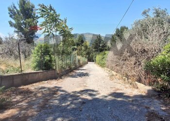 Non correlato - Villa contrada traversa  KM 11300 SP16
 
snc, Ventimiglia di Sicilia - photo 49