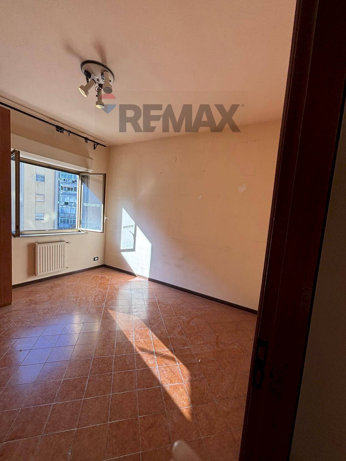Stanza vuota - Appartamento Via Mariano D'amelio
 
46, Palermo - foto 2