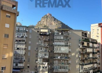 Edificio all\'aperto - Appartamento Via Mariano D'amelio
 
46, Palermo - foto 5