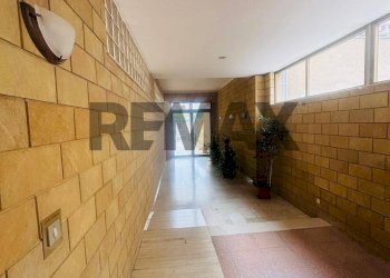 Ricezione / Lobby - Two-room apartment Via Mariano D'amelio
 
46, Palermo - photo 4