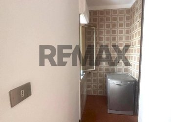 Hall / corridoio - Two-room apartment Via Mariano D'amelio
 
46, Palermo - photo 18
