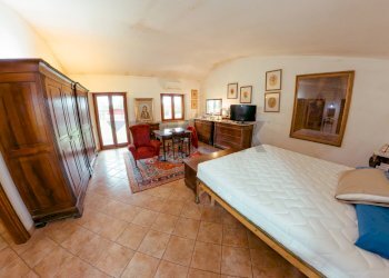 Camera / camera da letto - Villa Via Di Santa Maria Di Galeria
504, Roma - photo 37