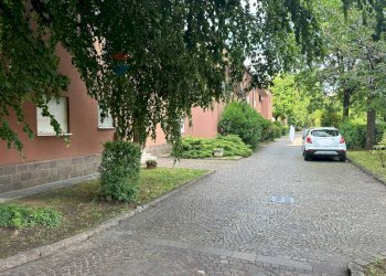 Giardino - Three-room apartment Viale Vittorio Veneto
 
9, Gallarate - photo 23