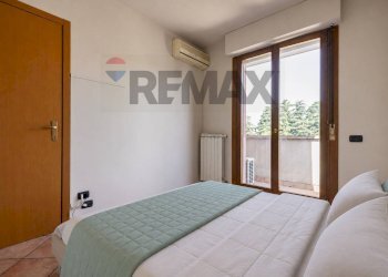 Camera / camera da letto - Appartamento Via Piave
 
6, Legnano - foto 12