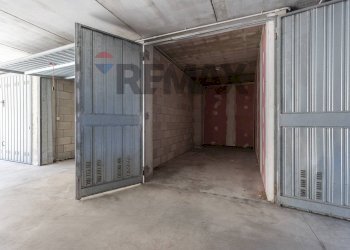 Parcheggio - Appartamento Via Piave
 
6, Legnano - foto 21