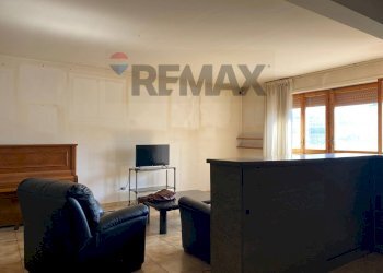 Soggiorno - Four-room apartment via Colle dell'Ara
 
92, Chieti - photo 10