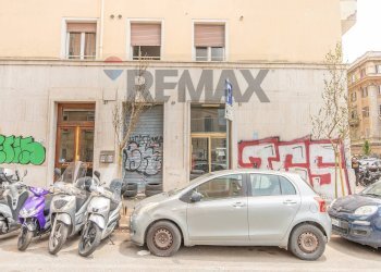Edificio all\'aperto - Attività Commerciale Via Matera
 
33, Roma - foto 28