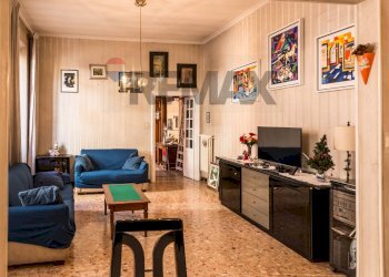 Soggiorno - Apartment Via taranto
 
178, Roma - photo 6