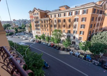 Edificio all\'aperto - Apartment Via taranto
 
178, Roma - photo 23