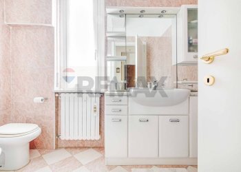 Bagno - Two-room apartment Samarate - photo 15
