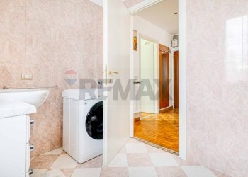 Lavanderia - Two-room apartment Samarate - photo 18