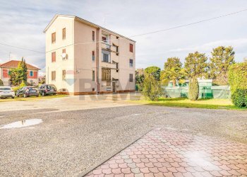 Edificio all\'aperto - Two-room apartment Samarate - photo 21