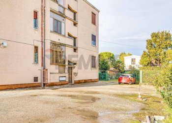 Edificio all\'aperto - Two-room apartment Samarate - photo 22