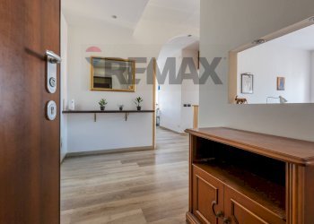 Hall / corridoio - Appartamento Via Per Crenna
 
19, Cardano al Campo - foto 2