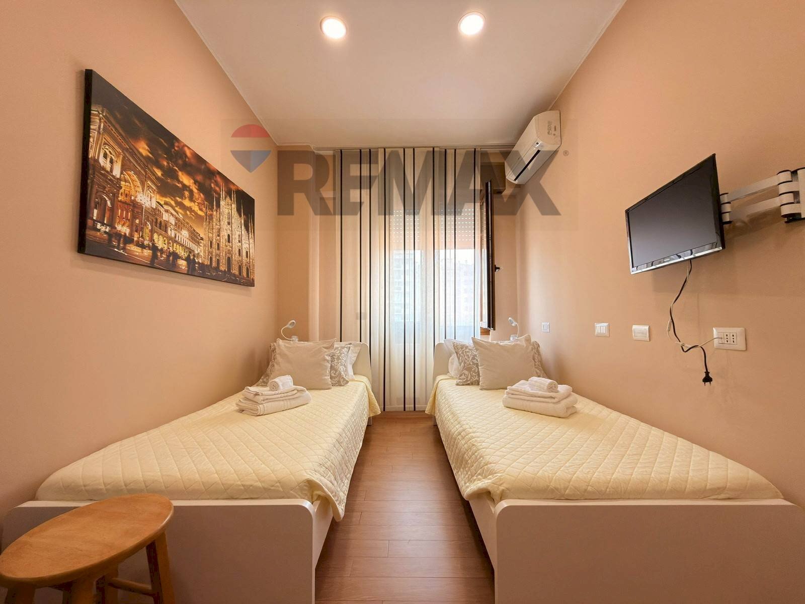 Camera / camera da letto - Monolocale Via Ticino
 
17, San Donato Milanese - foto 1