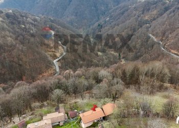 Vista delle montagne - Baita Monti di Crevegno
snc, San Nazzaro Val Cavargna - photo 1
