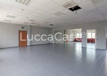 Ufficio Lucca (zona Mugnano) - foto 2