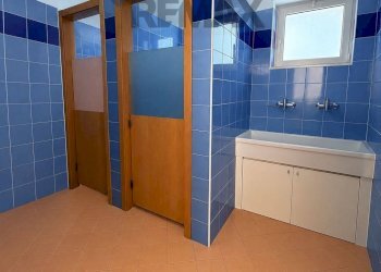 Bagno - Commercial Premises contrada Coste D'Oratino, Campobasso - photo 25