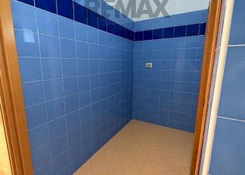 Bagno - Commercial Premises contrada Coste D'Oratino, Campobasso - photo 26