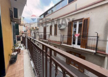 Balcone - Four-room apartment VIA SAN MARTINO
 
15, Monreale - photo 1
