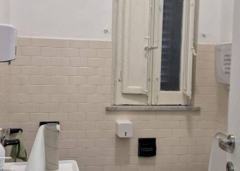 Bagno - Ufficio Via Giuseppe Sciuti
86, Palermo - foto 7