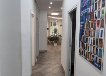 Hall / corridoio - Ufficio Via Giuseppe Sciuti
86, Palermo - foto 10