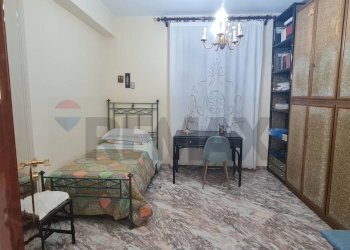 Camera / camera da letto - Semi-detached house Palermo - photo 14