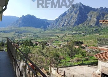 Vista delle montagne - Semi-detached house SP 20 KM 9
 
9, Monreale - photo 1