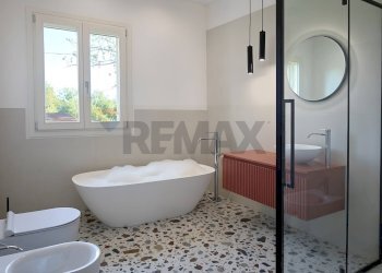 Bagno - Villa via pisana
 
101, Casciana Terme Lari - photo 8