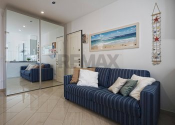 Soggiorno - Apartment Via Adelina Zini
 
78, Massa - photo 45