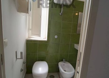 Bagno - Two-room apartment Napoli - photo 14