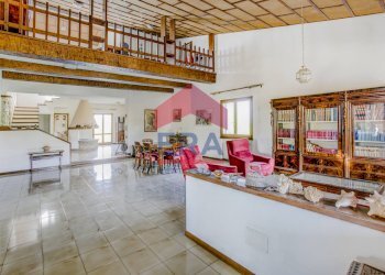 Soggiorno - Villa Via  di Colle Perino, Velletri - photo 16