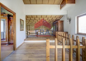 Soppalco studio - Villa Via  di Colle Perino, Velletri - photo 23