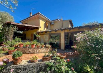 Foto 1 - Villa ponte brandinu
 
99/m, Sassari - foto 1