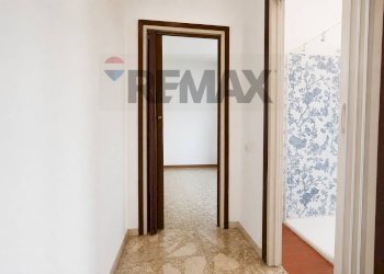 Hall / corridoio - Bilocale VIA RAFFAELLEO SANZIO 5, Ponte San Pietro - foto 6