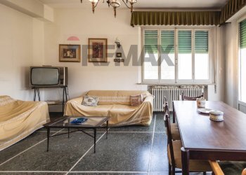 Sala da pranzo - Four-room apartment Viale Dante Alighieri
 
74, Rimini - photo 8