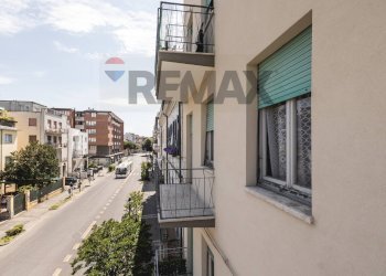 Edificio all\'aperto - Four-room apartment Viale Dante Alighieri
 
74, Rimini - photo 35