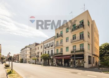 Edificio all\'aperto - Four-room apartment Viale Dante Alighieri
 
74, Rimini - photo 56